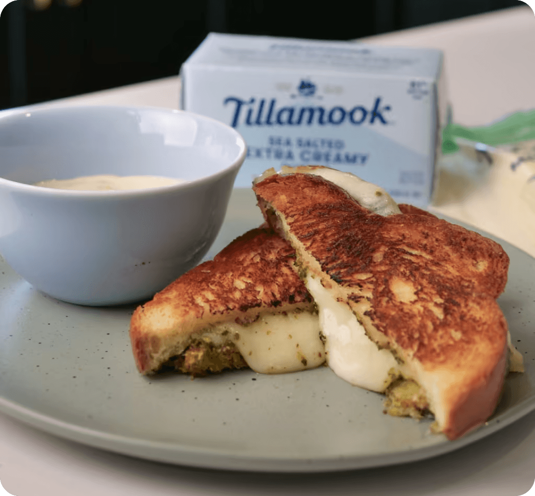 Pesto Mozzarella Grilled Cheese Sandwich